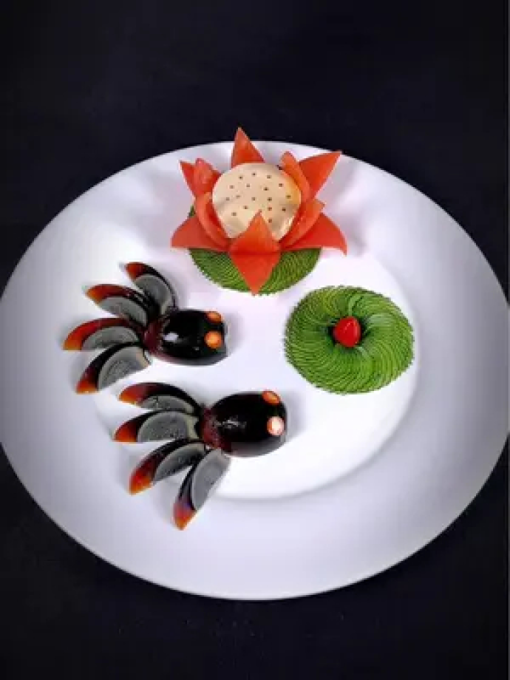 过年松花蛋这样摆盘简单又好看#用心做菜 #吃出仪式感 #摆盘技巧