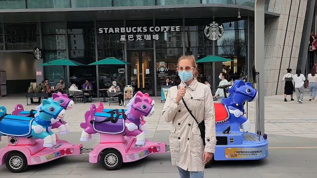 Starbucks英语采访#外国人 #vlog日常 #英语口语