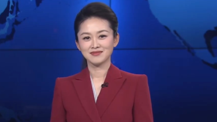一年近六旬女子打破平板支撑世界纪录