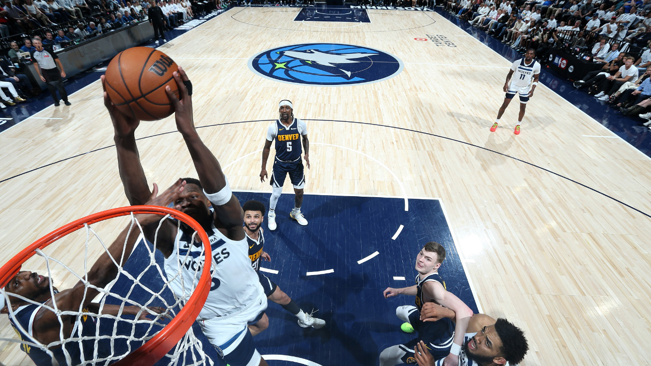 【原声】13日nba五佳球 穆雷后场三分天外飞仙 爱德华兹空中躲闪折叠