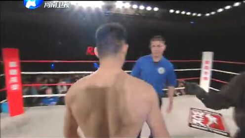 魏锐VS乔希·坎安南：中国小伙一回合KO美国选手