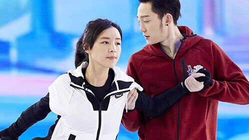 《跨界冰雪王》第4期:孙艺洲张静初冰上尬舞_综艺_高清1080p在线观看