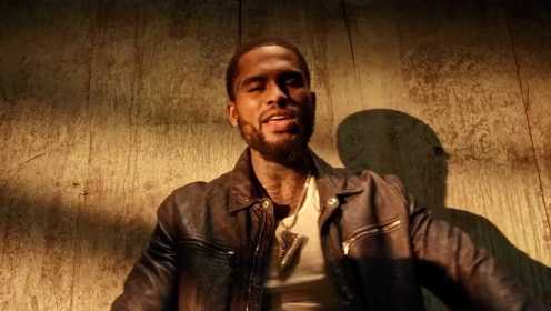 Chris Brown、Dave East《Perfect》