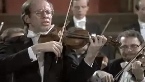 《Mozart - Violin Concerto No. 3 in G Major》音乐会