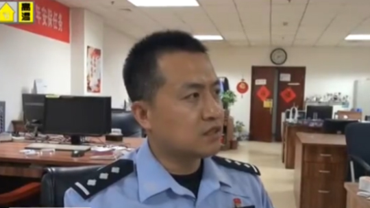男子频繁进入健身房 破拆衣柜盗窃名表