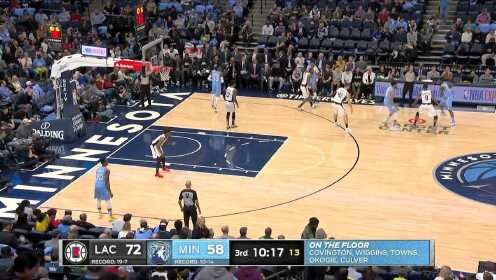 《NBA全场回放》【回放】快船vs森林狼第3节 乔治过顶妙传祖巴茨