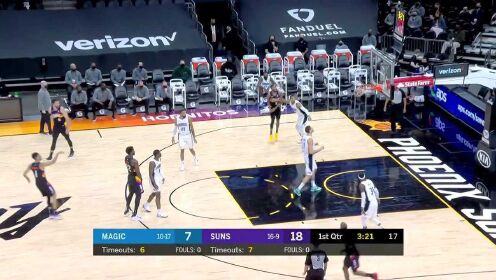 《NBA全场集锦》手感热到发烫 布克首节狂砍17分