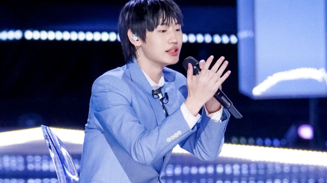 刘彰在创造营2021加试环节表演了自己的《道歉信》,#ak为diss爱豆道歉