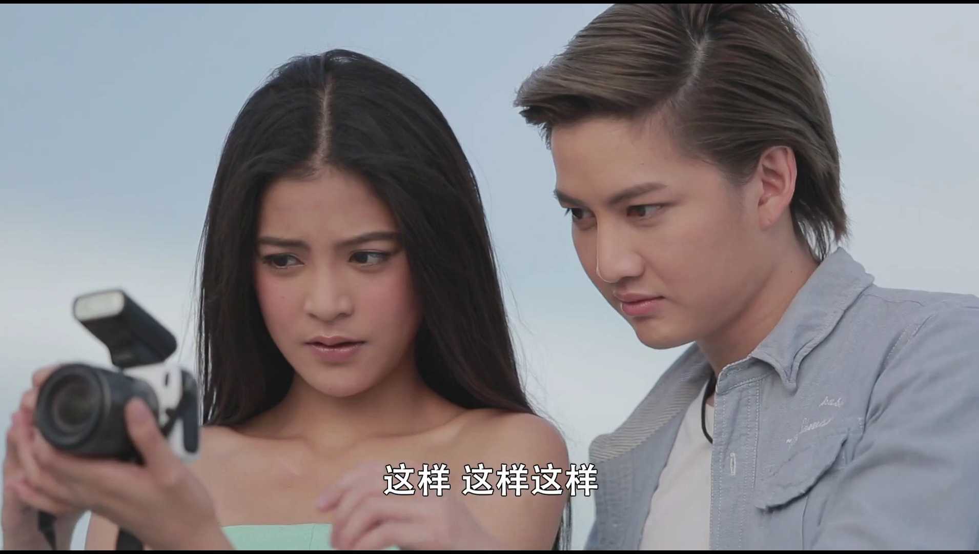 《撕心烈爱》第2集01:曼恩为了和小桃独处在电话中告诉卡彤自己在加班