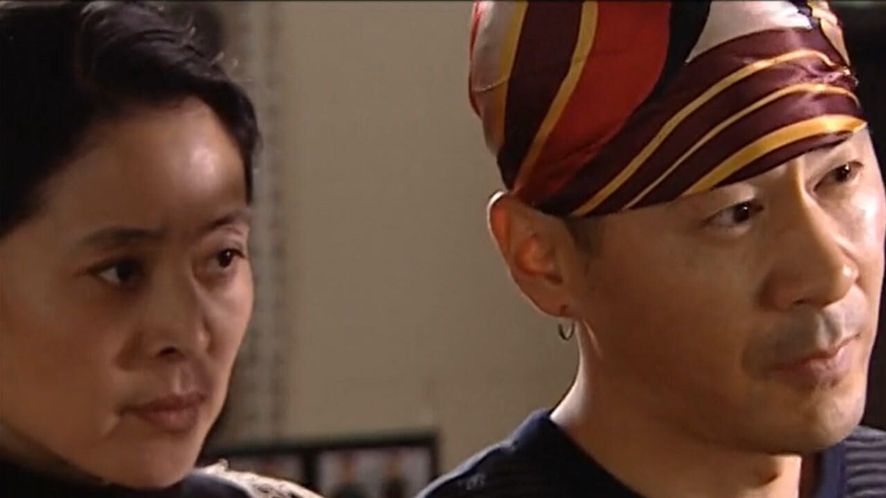 《浪漫的事》第14集01:宋雪服装店遇到蛮缠顾客,小裁缝挺身而出化解