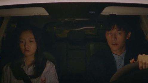 《我只喜欢你》第24集02：言默与乔一确立恋爱关系，两人车上深情拥吻