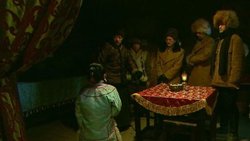 《东北剿匪记》第二十五集03：大型抓奸现场，芍药与郑三炮偷情被发现