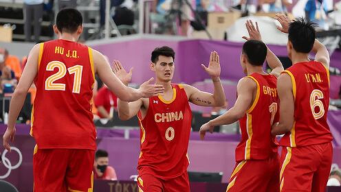 我们赢了！这是中国男篮13年来奥运会的第一场胜利！