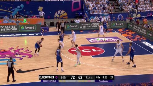 《FIBA》就是这么稳 博哈契克急停跳投稳稳命中