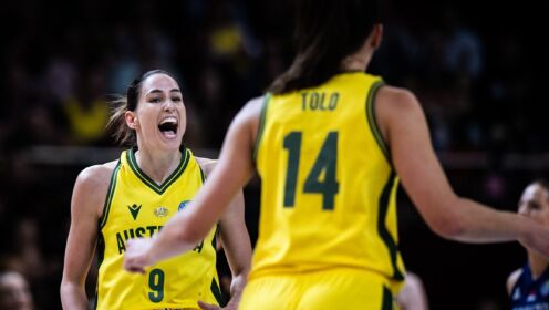 《FIBA》【球星】凯特-艾伦vs塞尔维亚集锦 高效拿下全场最高16分 