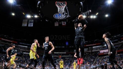 《NBA全场集锦》【球星】班凯罗vs爵士集锦 空砍26+8双臂擒筐精彩至极