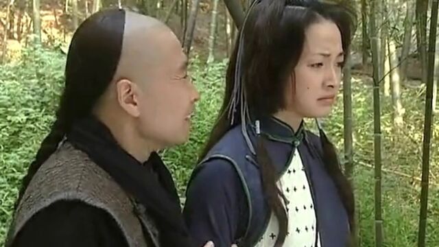 卓灵问世玉男女之事,世玉说已有心上人,原来是卓灵假扮的身份