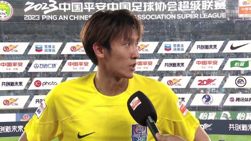 【采访】谢维军:上半场比赛踢得比较艰难 很高兴最后有个进球拿下比赛