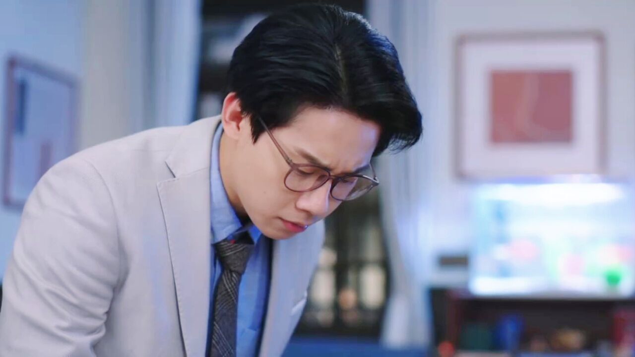 周奇李明德燃爆"笑"园