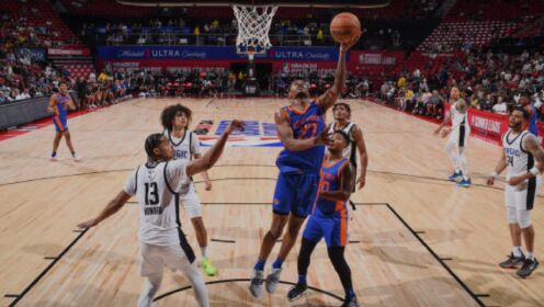 《NBA全场集锦》【球星】杰特霍华德vs尼克斯集锦 四记三分球砍22分难救主