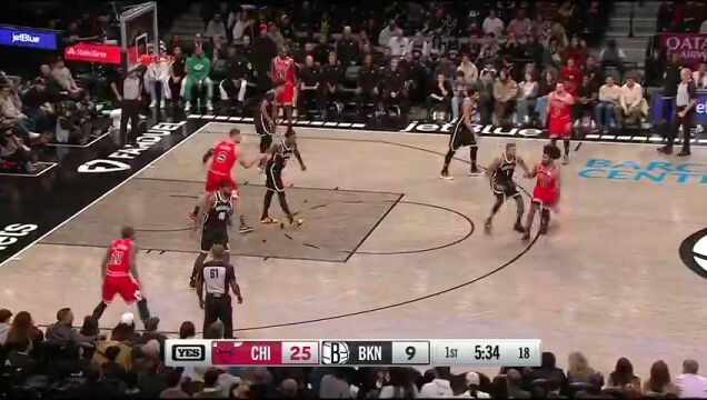 NBA常规赛：公牛vs篮网第1节英文原声回放