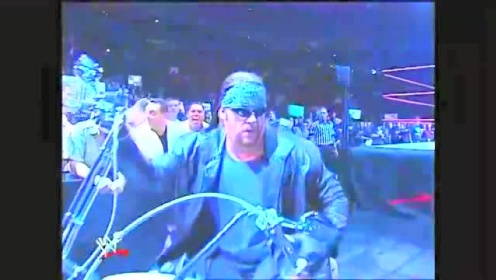 WWE不可饶恕2000 洛克vs送葬者vs克里斯·班瓦vs凯恩WWF冠