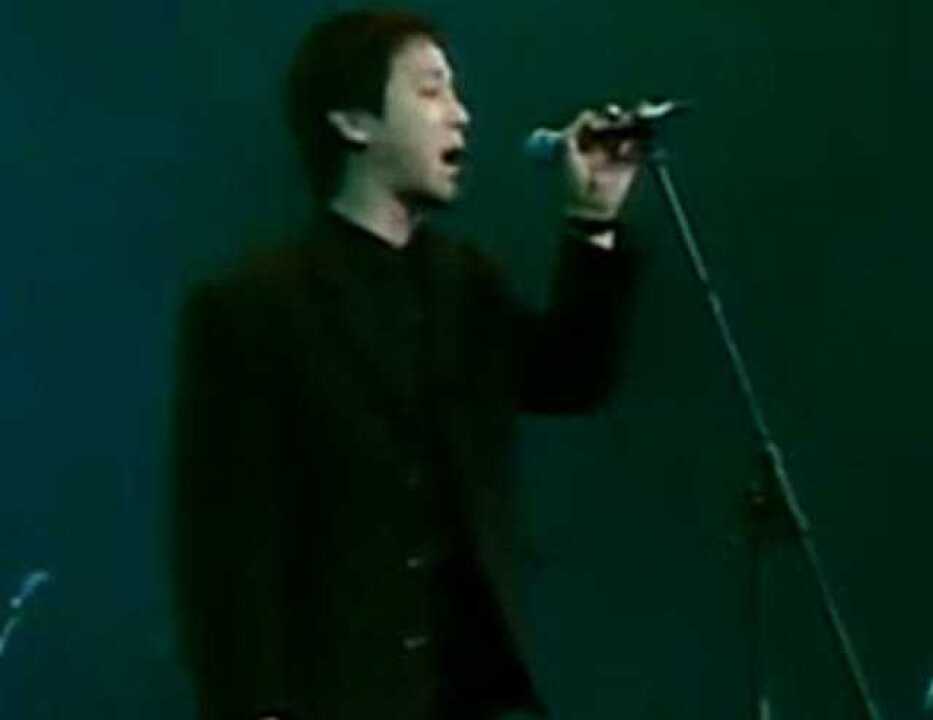 窦唯1994年香港红磡现场演绎《哦乖》年轻的窦唯好帅！_腾讯视频
