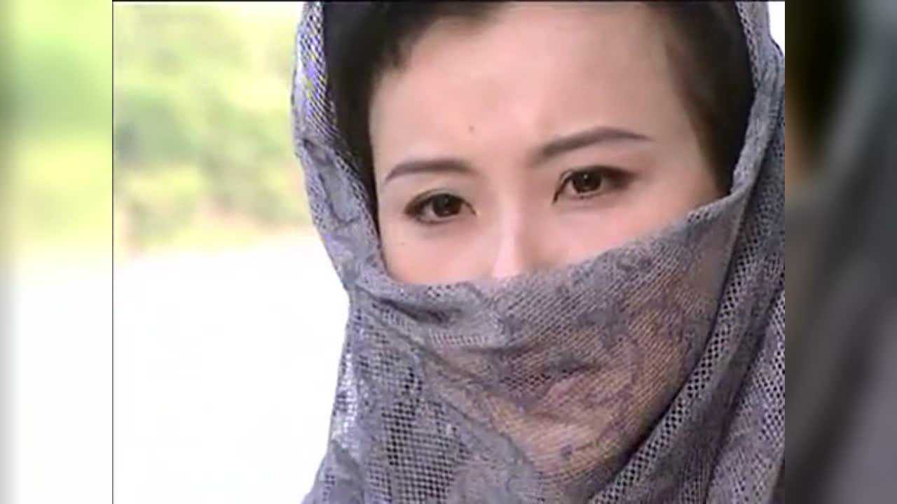 小李飞刀林诗音被调戏失忆阿飞发怒空拳揍地痞