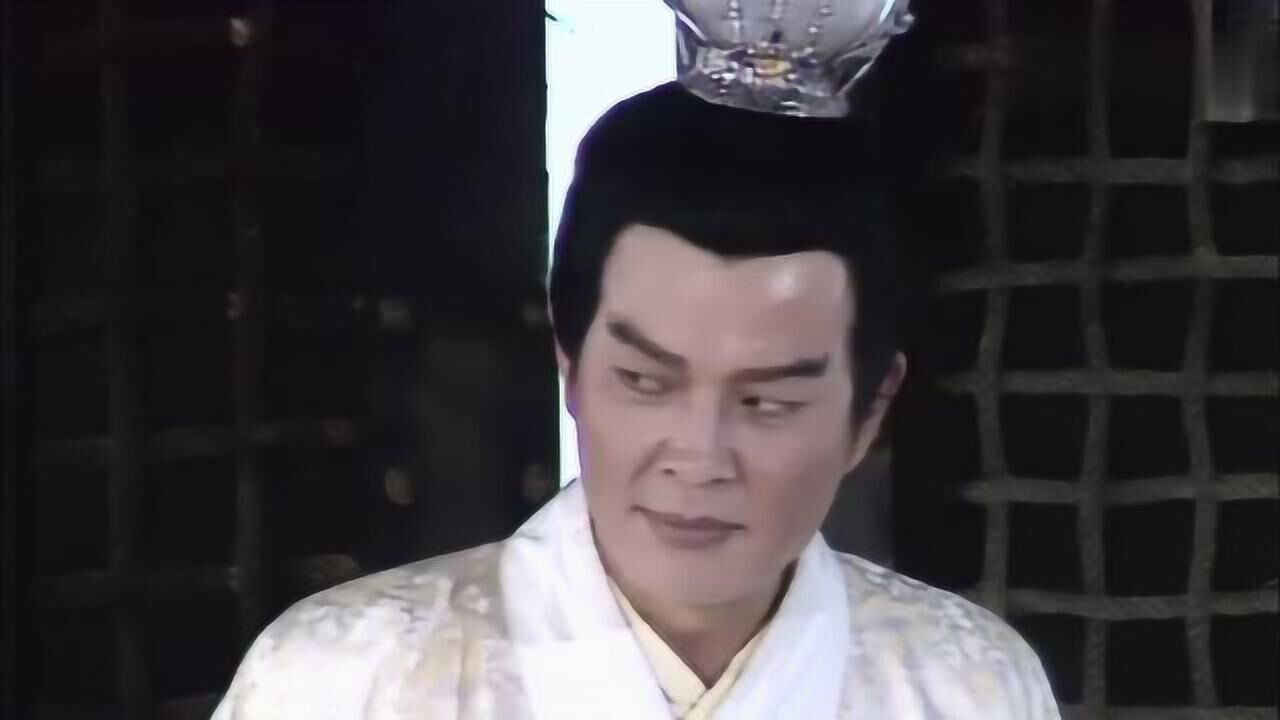 老版三国演义周瑜想除掉诸葛亮于是用借箭陷害诸葛亮