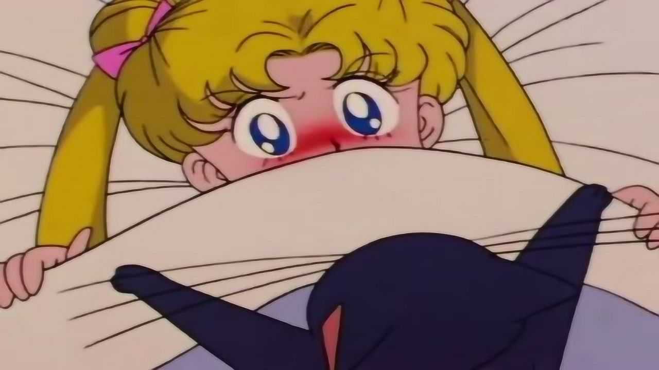 美少女战士小兔又睡过头了被老师走廊罚站海野自愿作陪