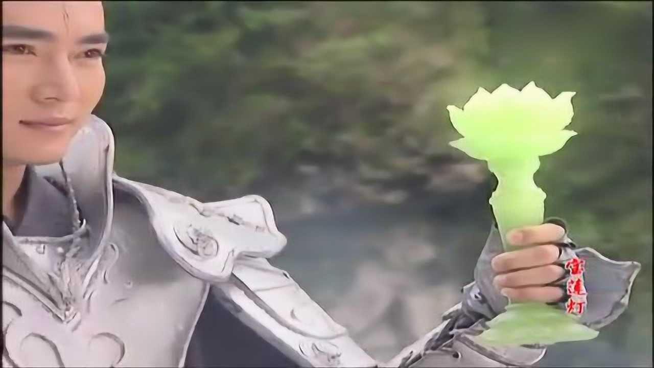 盘古的开天斧遇上女娲的宝莲灯哪个威力更强一点