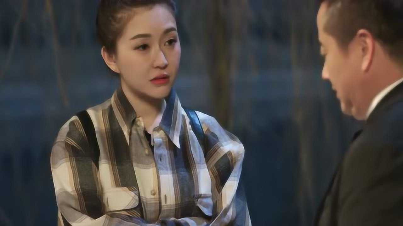 乡村爱情:一芝向一水询问小梅姐的情况