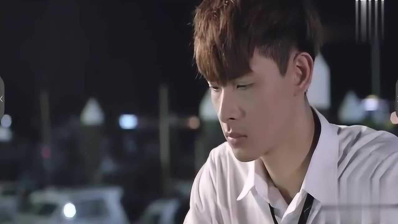 终极恶女王查理也察觉到了尹小枫可能是恶女团的一员