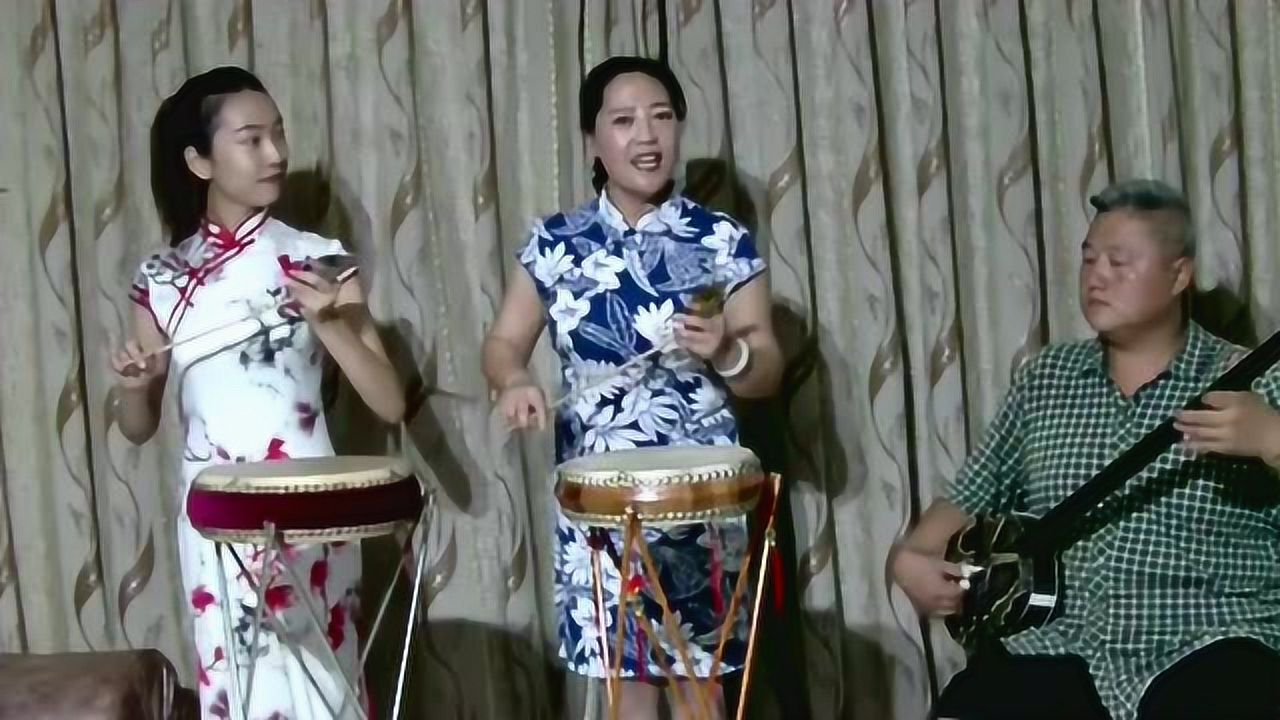 郑燕的学生演唱对口西河大鼓绕口令玲珑塔