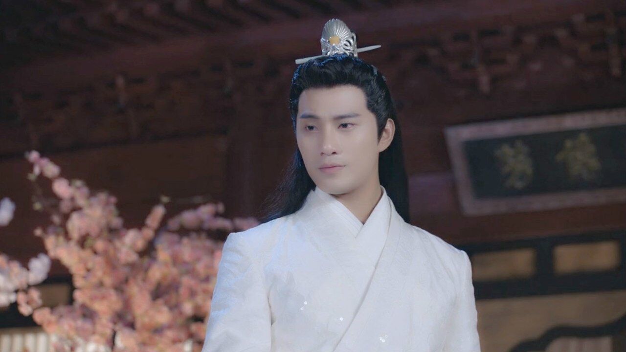 一曲《红尘崖》带你看新晋古装混血男神徐志贤精剪,帅到不想闭眼!