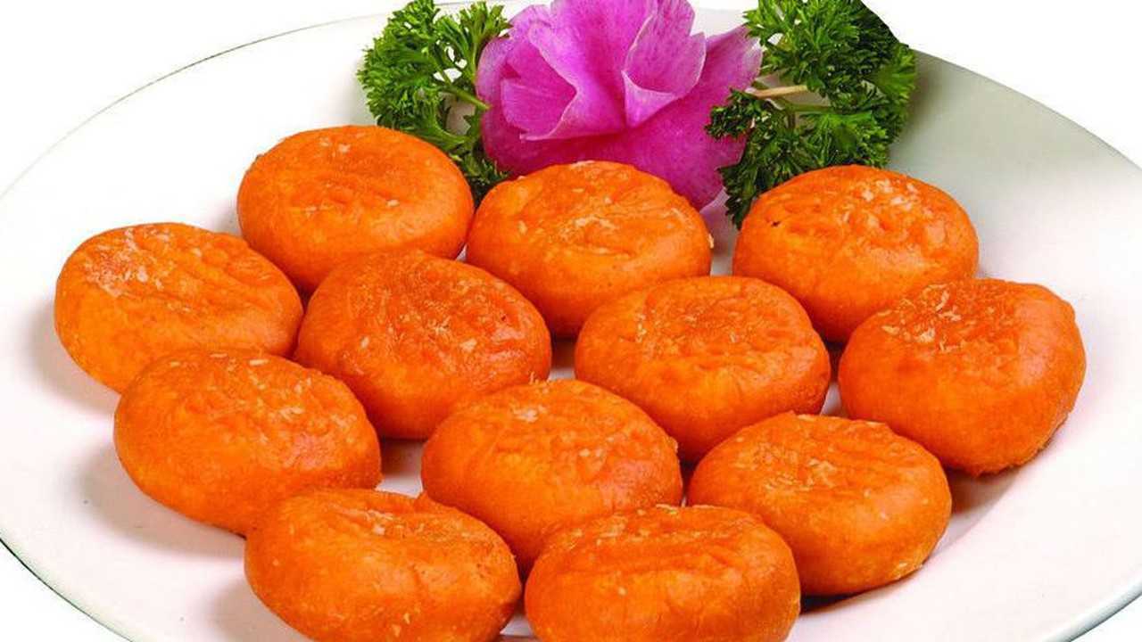 南瓜饼的制作方法(糯米南瓜饼的制作方法)
