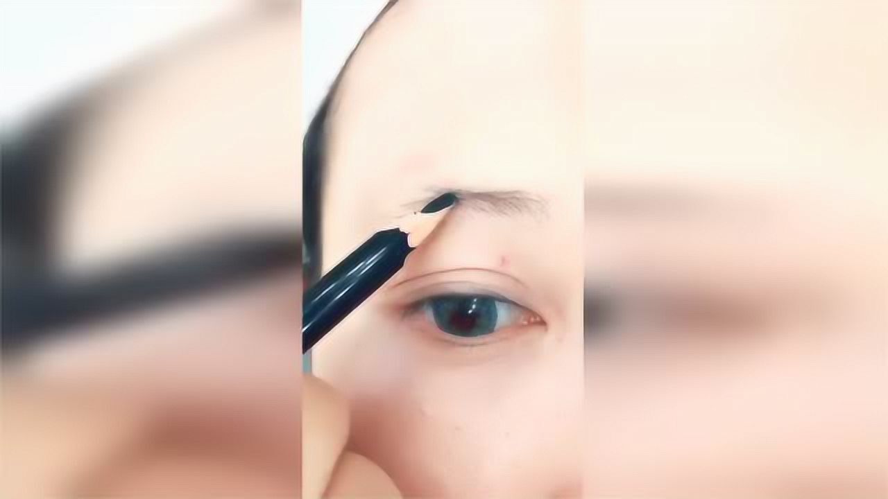 半截眉毛女生适合这个落尾眉