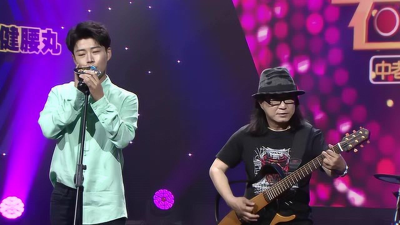 小龙与nono乐队合唱嗨翻全场