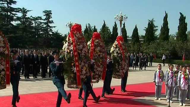 烈士忠魂在 浩气万古存 我市举行2018年烈士纪念日公祭活动