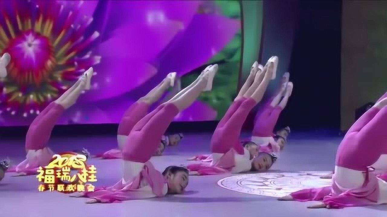 儿童舞蹈《小荷尖尖》