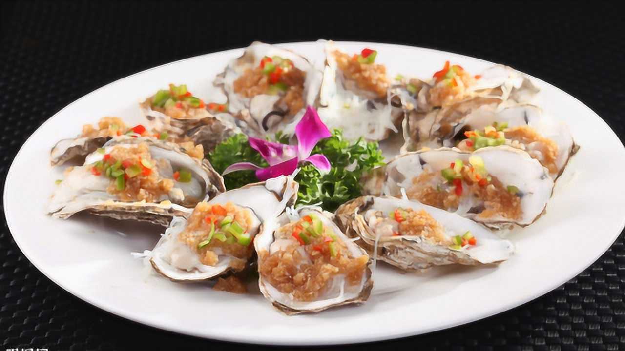 蒜蓉粉丝蒸生蚝关键的调料配方全告诉你再也不用去饭店买着吃了