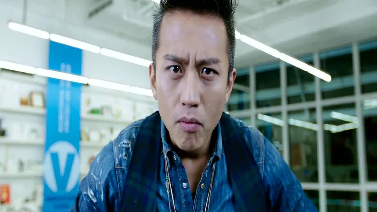 分手大师梅远贵调戏完老六又去调戏鲨鱼真的是贱啊