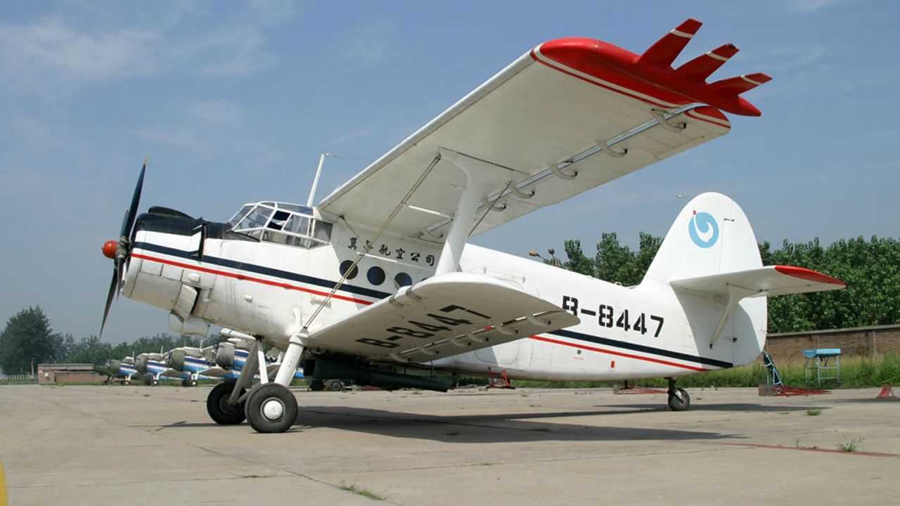 运5完成无人化空中拖拉机变身国内最大运输机