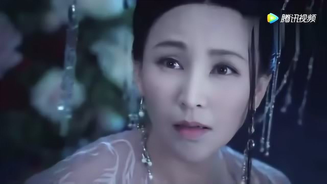 灵魂摆渡3:白牡丹舍不得离开般若,忽然挥剑欲与般若共赴黄泉