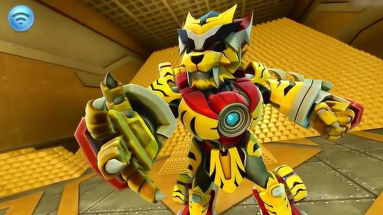 猪猪侠为了对付黄金大盗猪猪侠变身为铁拳虎