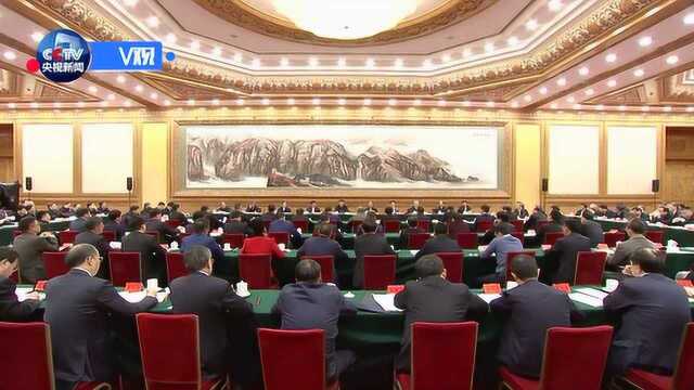 习近平鼓励民营企业安心谋发展