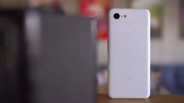 谷歌Pixel3体验上手:背面终于用上玻璃,颜值真耐看