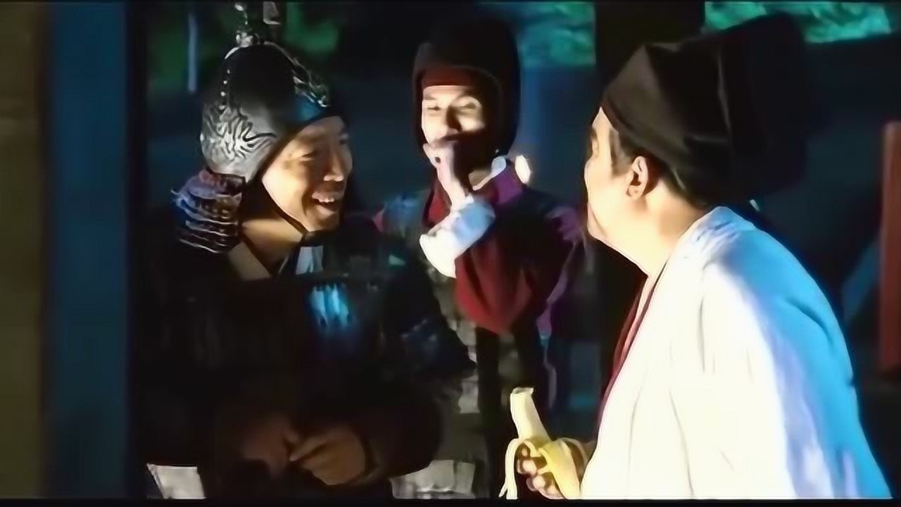 《越光宝盒》恶搞三国 黄渤调侃曾志伟被揍.