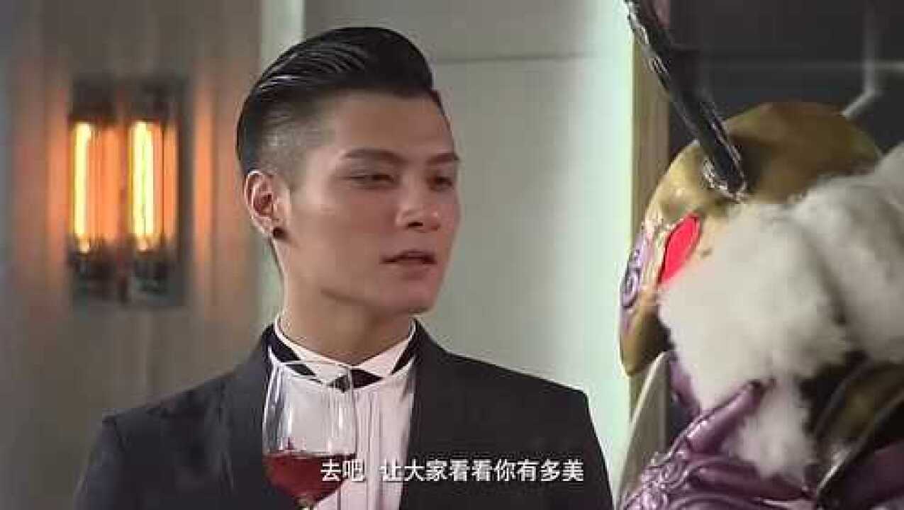 铠甲勇士捕将可人变成了人傀这样也太丑了