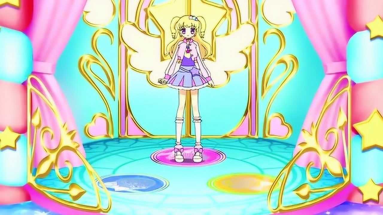 美妙天堂梦川唯的粉色套装准备开始表演了